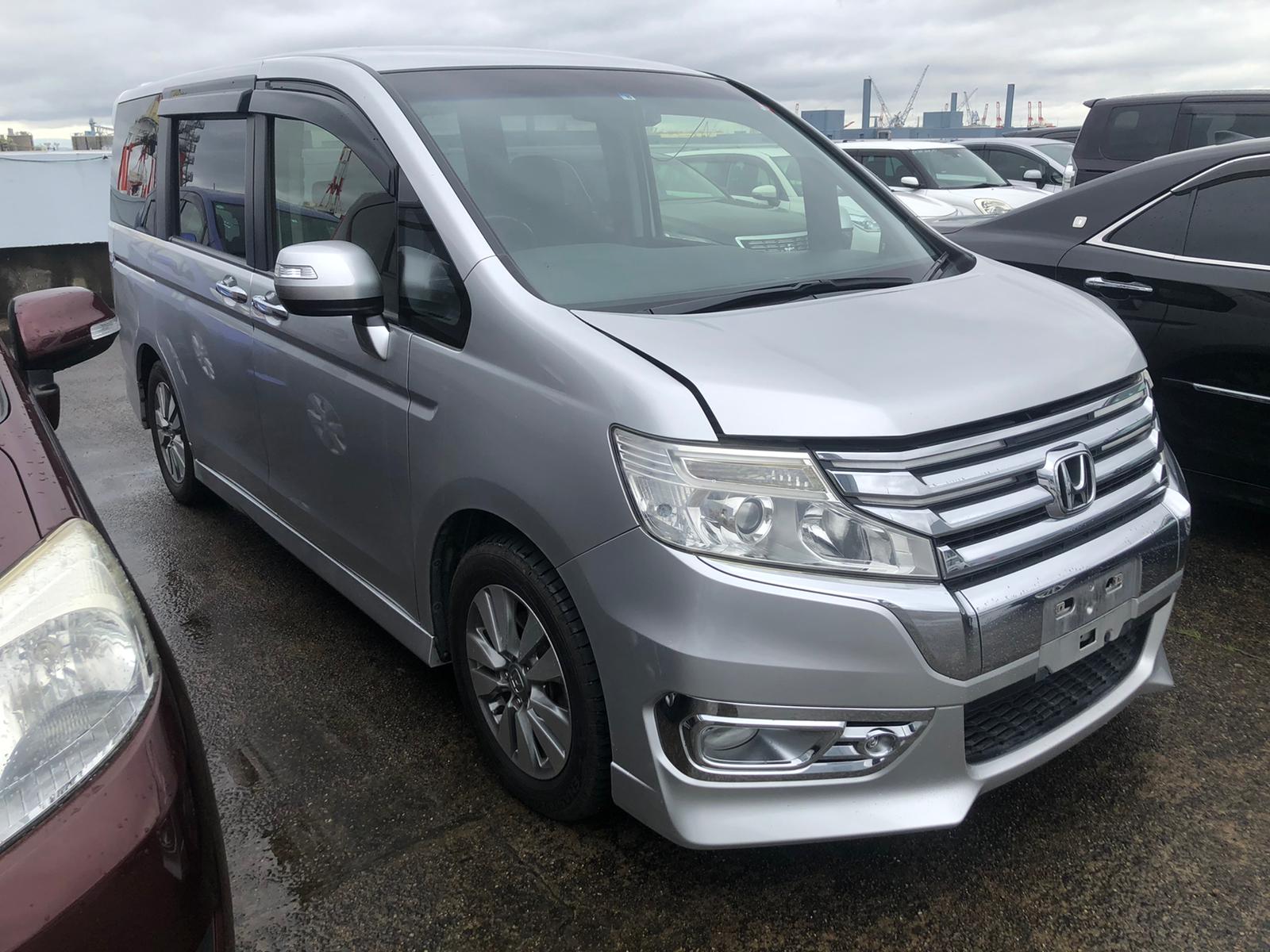 2012 Honda Stepwagon